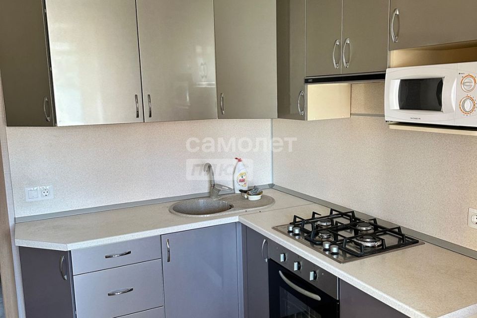 Продаётся 2-комнатная квартира, 49.2 м²