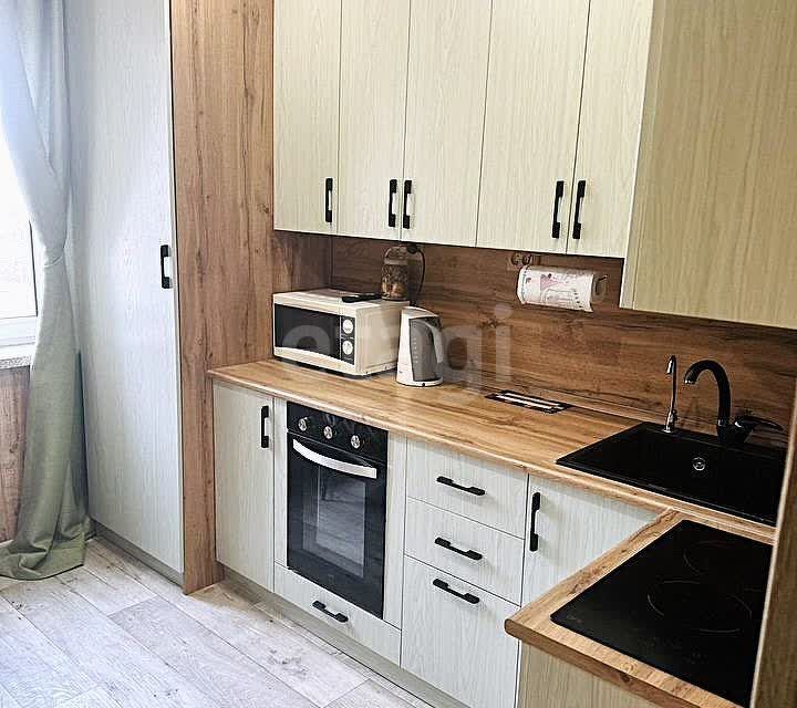 Продаётся 3-комнатная квартира, 64.8 м²