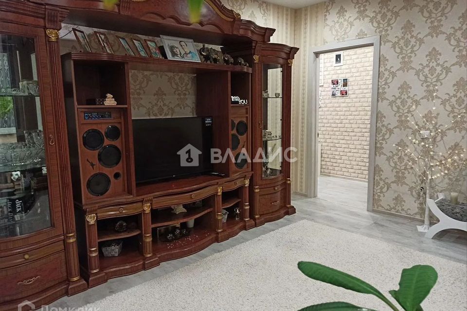 Продаётся 2-комнатная квартира, 56.9 м²
