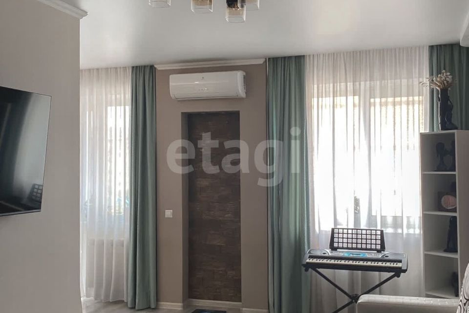 Продаётся 3-комнатная квартира, 73.3 м²