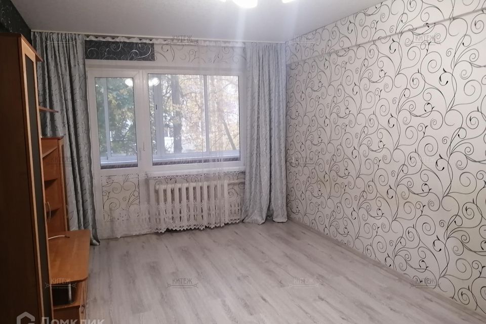 Продаётся 3-комнатная квартира, 55.5 м²