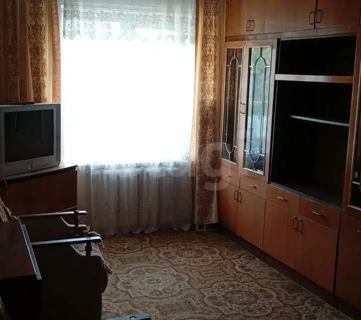 Продаётся 2-комнатная квартира, 37.4 м²