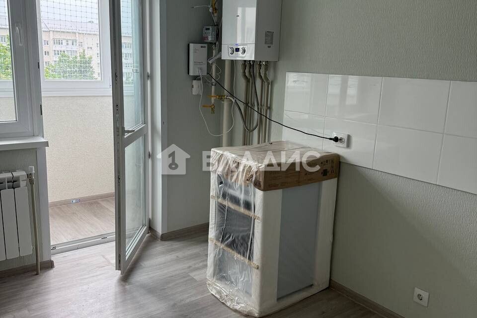 Продаётся 4-комнатная квартира, 63 м²