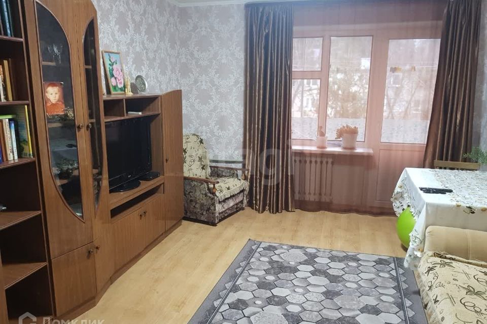 Продаётся 3-комнатная квартира, 63.4 м²