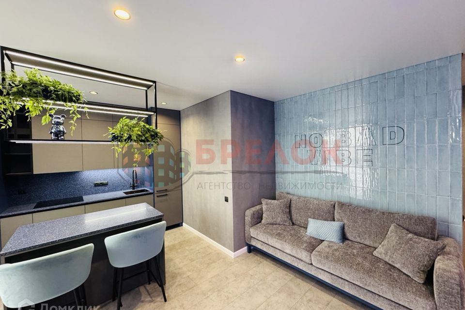 Продаётся 2-комнатная квартира, 55 м²