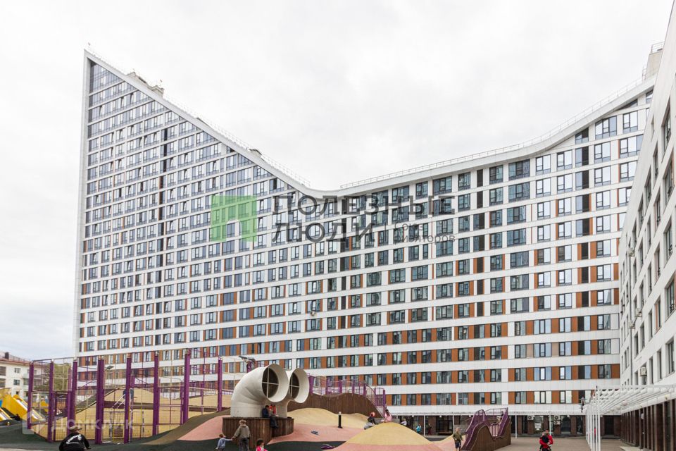 Продаётся 4-комнатная квартира, 112 м²