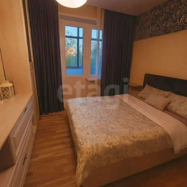 Продаётся 3-комнатная квартира, 63 м²