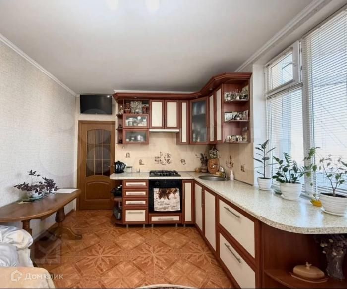 Продаётся 1-комнатная квартира, 50 м²