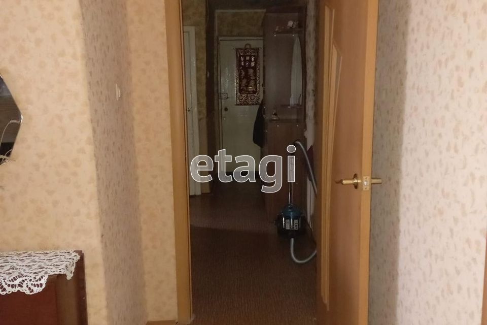 Продаётся 3-комнатная квартира, 59.2 м²