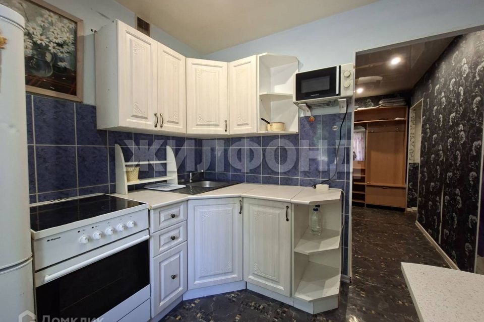 Продаётся 3-комнатная квартира, 54.5 м²