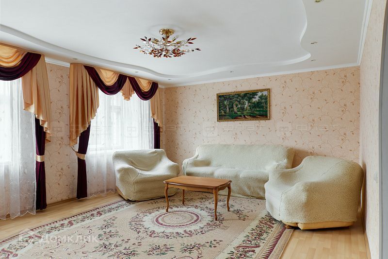 Продаётся 3-комнатная квартира, 90.4 м²