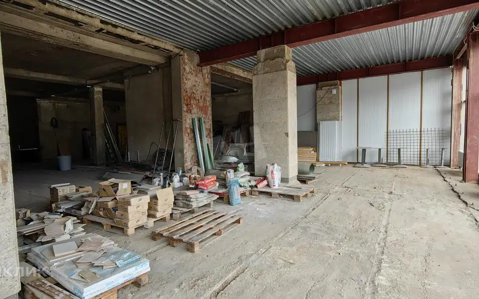 Сдаётся помещение своб. назначения, 550.9 м²
