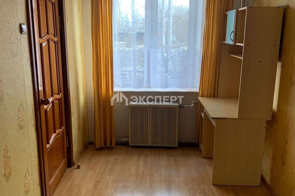 Продаётся 2-комнатная квартира, 42.4 м²