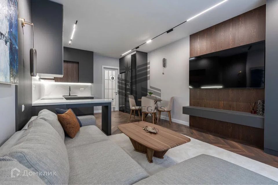 Сдаётся 3-комнатная квартира, 84 м²