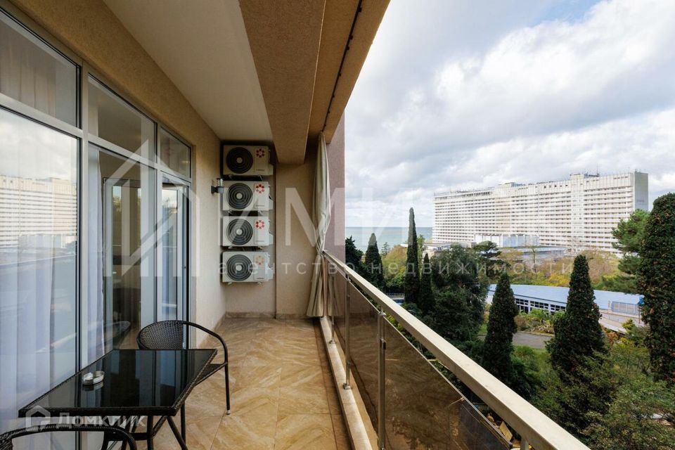 Продаётся 3-комнатная квартира, 113 м²