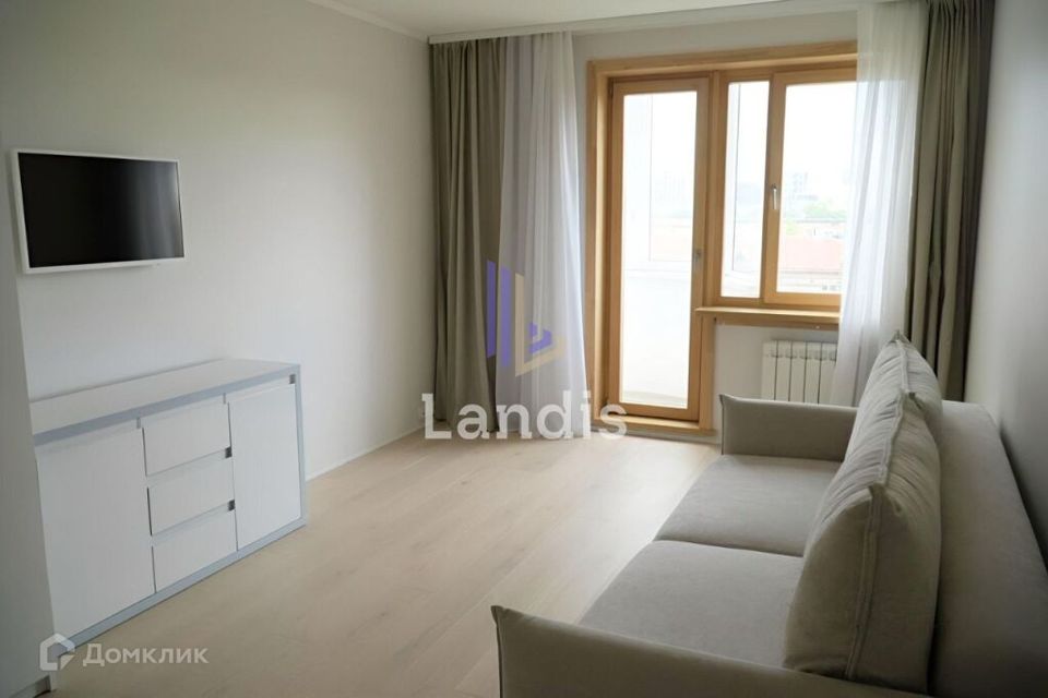 Продаётся 2-комнатная квартира, 53.5 м²