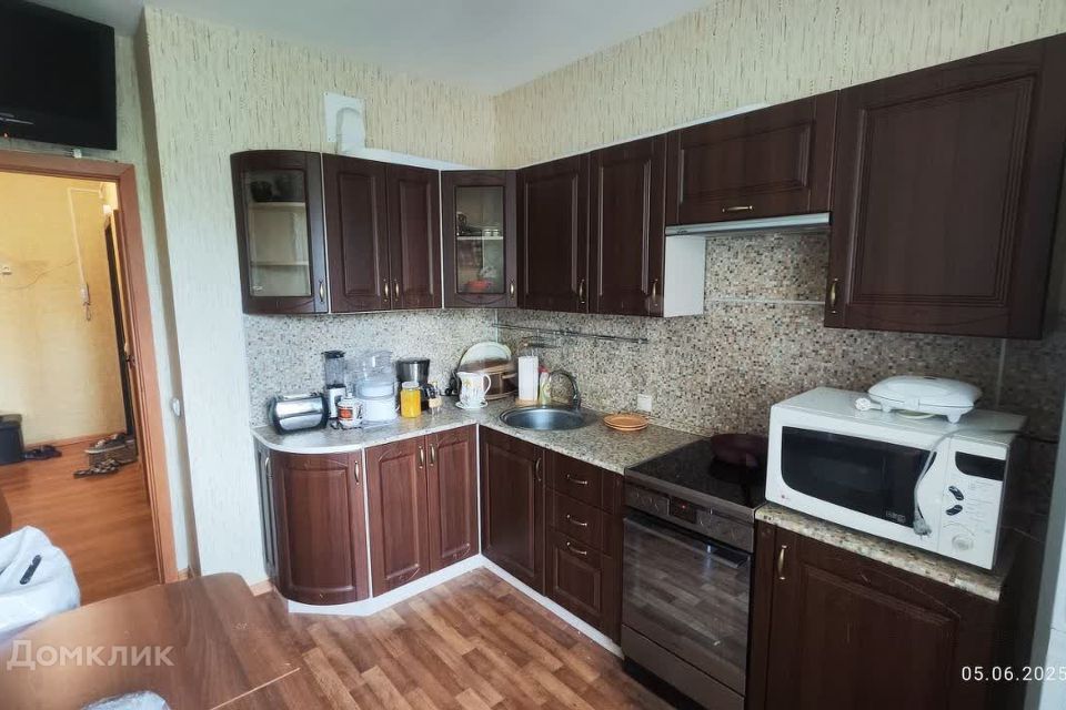 Продаётся 3-комнатная квартира, 76.6 м²