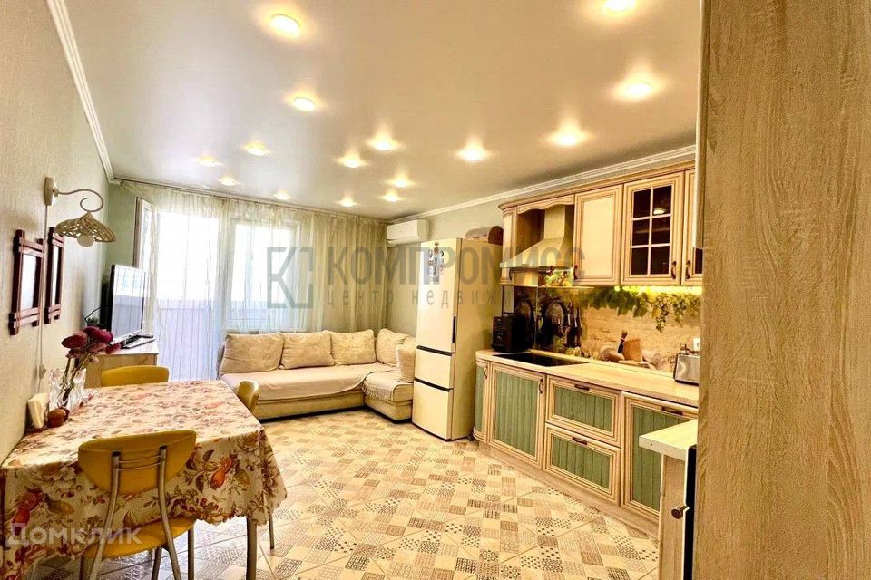 Продаётся 3-комнатная квартира, 90.9 м²