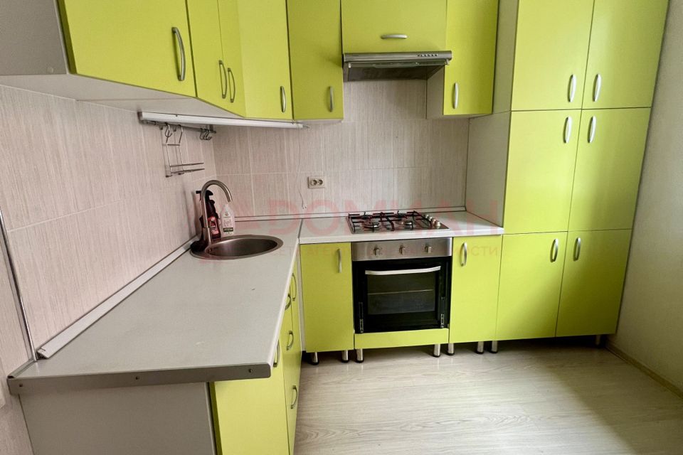 Продаётся 1-комнатная квартира, 39.8 м²