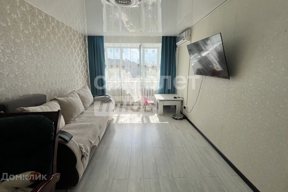 Продаётся 3-комнатная квартира, 61.1 м²