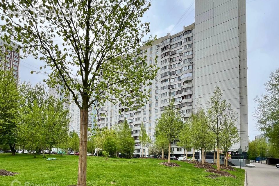 Продаётся 3-комнатная квартира, 70.4 м²