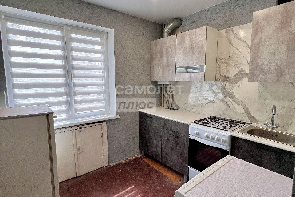Сдаётся 2-комнатная квартира, 42 м²