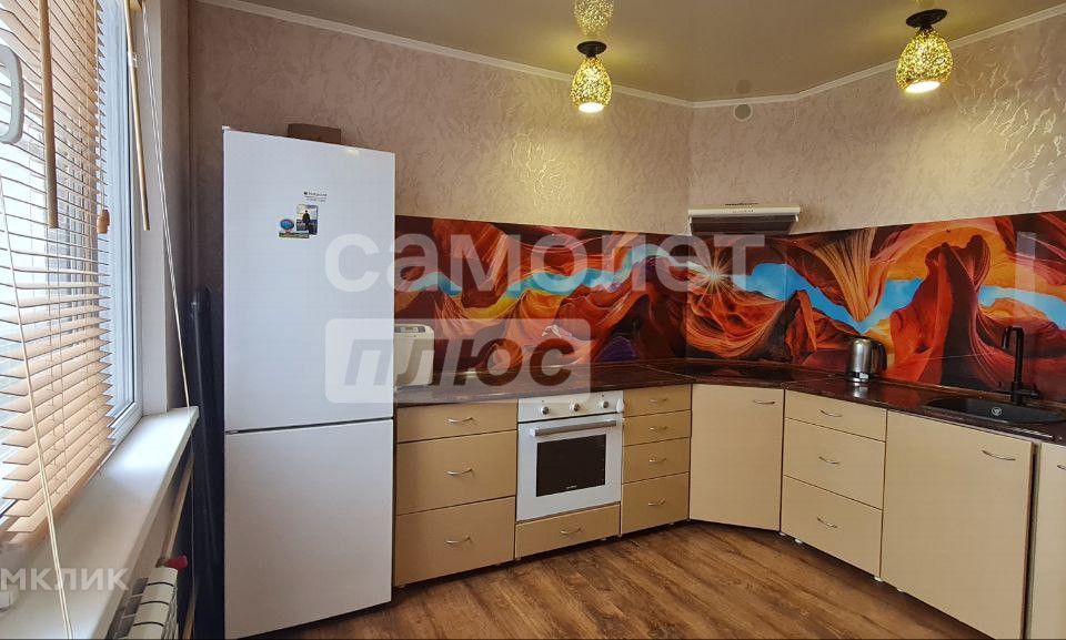 Продаётся 2-комнатная квартира, 57.45 м²