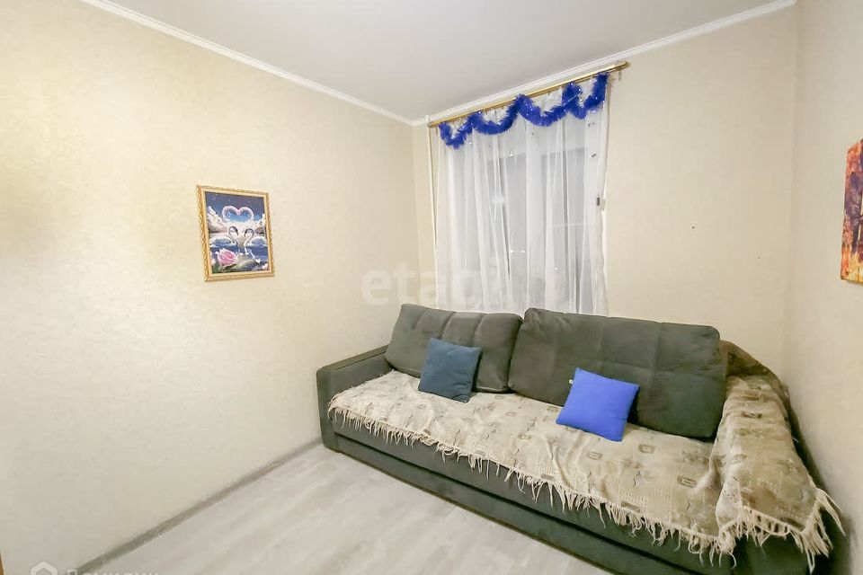 Продаётся 3-комнатная квартира, 58.3 м²