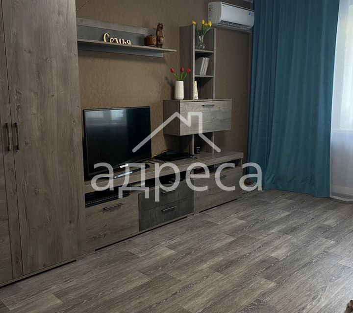 Продаётся 3-комнатная квартира, 58.7 м²