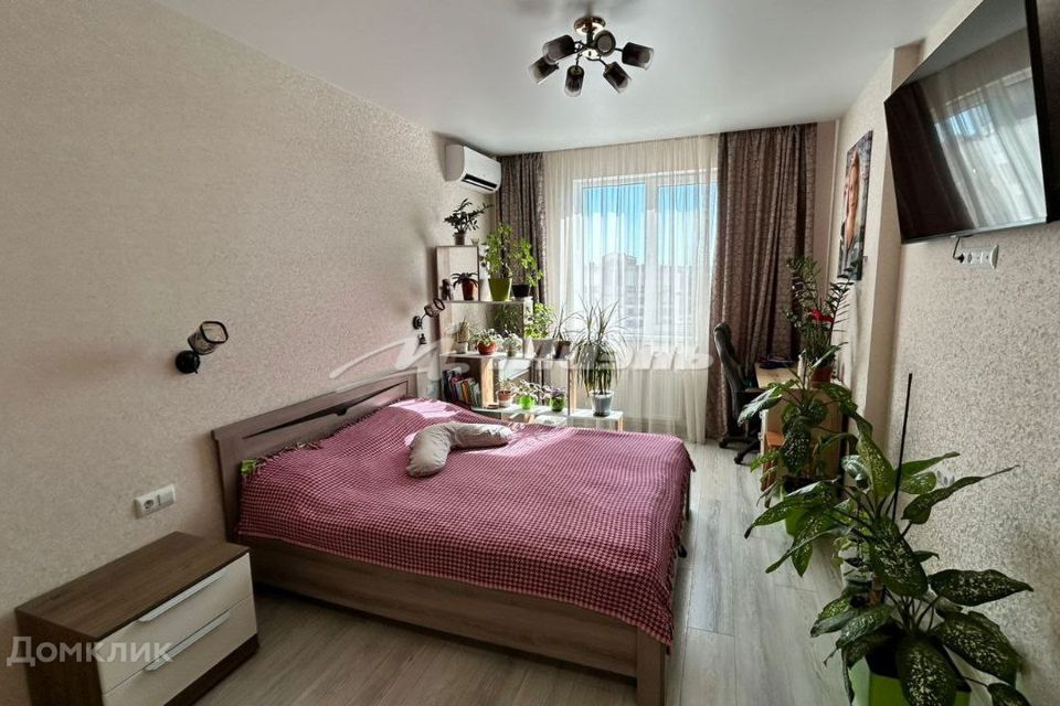 Продаётся 1-комнатная квартира, 36.7 м²