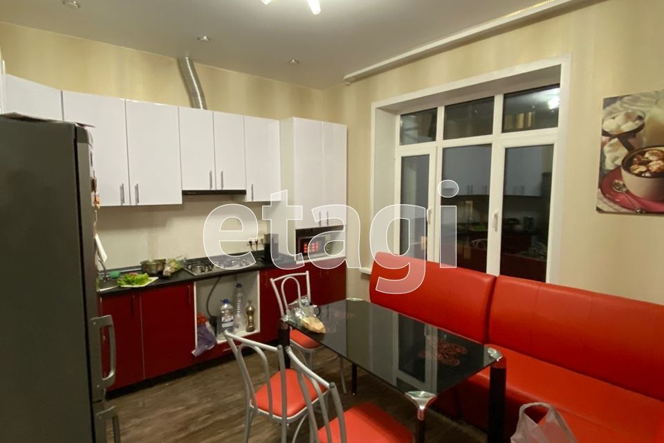 Продаётся 1-комнатная квартира, 39 м²
