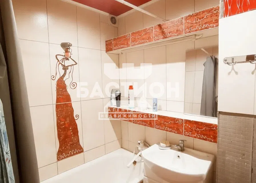 Продаётся 2-комнатная квартира, 43.8 м²