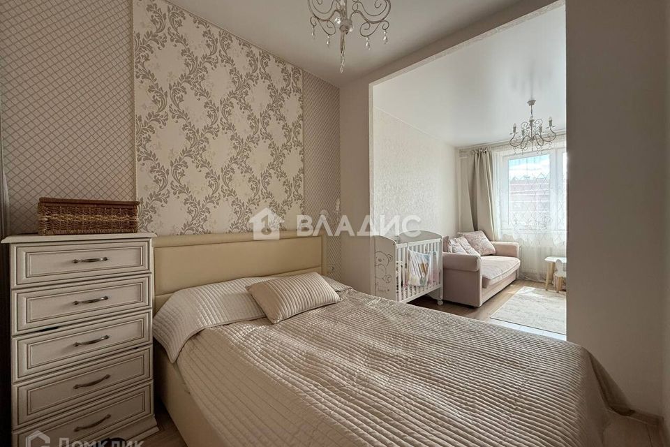 Продаётся 1-комнатная квартира, 37.2 м²