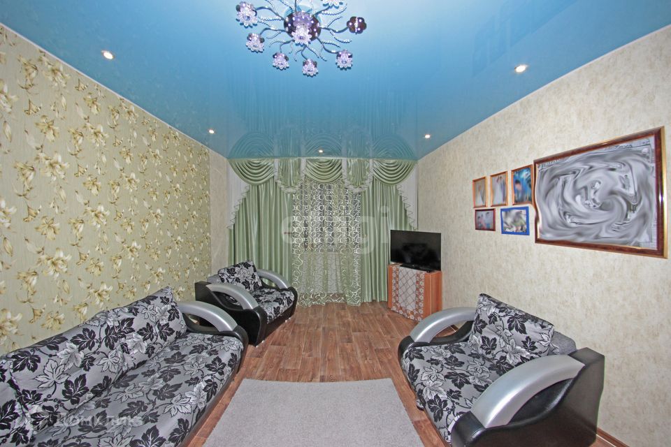 Продаётся 2-комнатная квартира, 69.4 м²