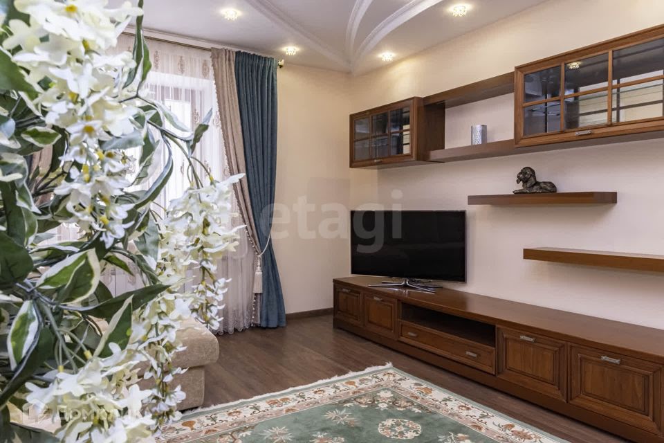 Продаётся 2-комнатная квартира, 75.1 м²
