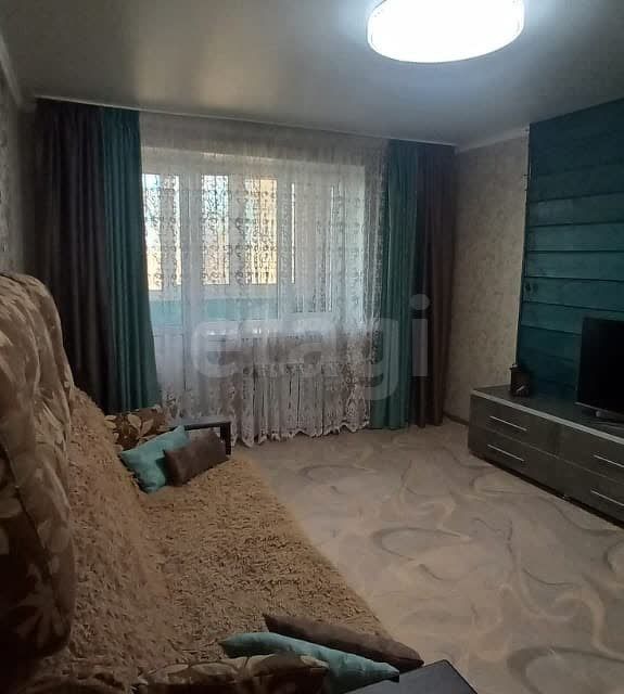 Продаётся 3-комнатная квартира, 62.6 м²
