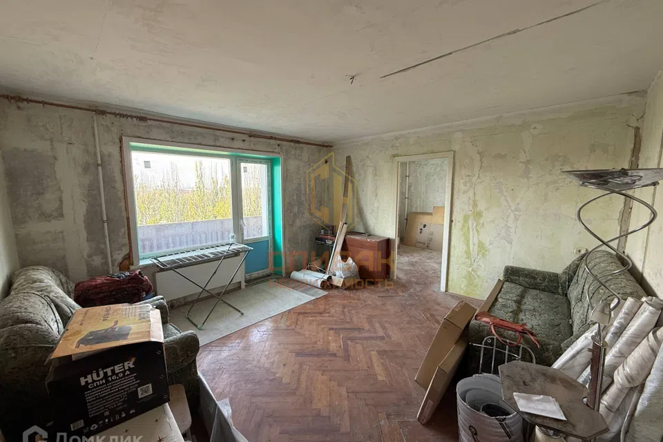 Продаётся 4-комнатная квартира, 64.7 м²