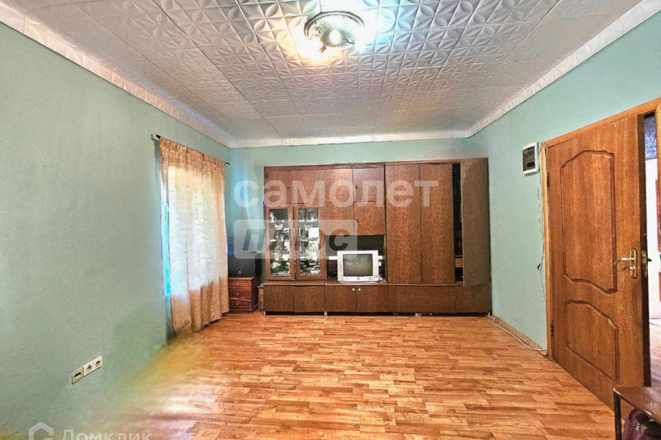 Продаётся 2 комнаты в 6-комн. квартире, 33.7 м²