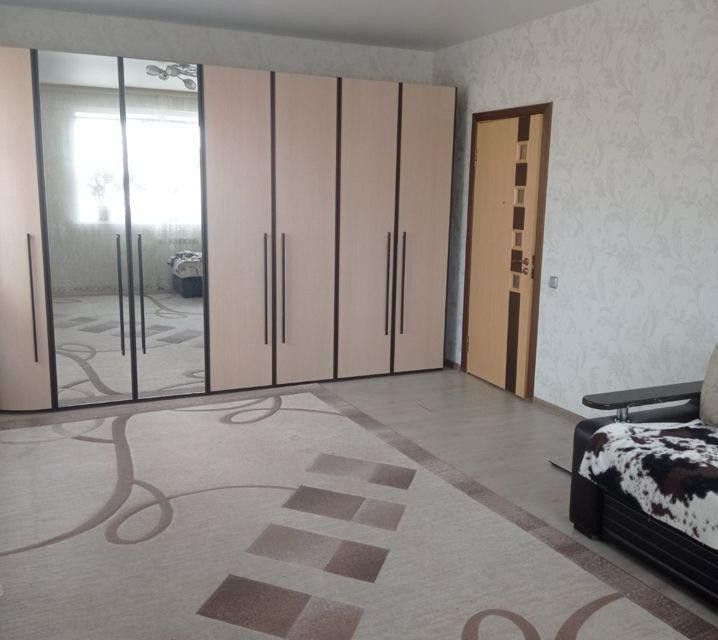 Продаётся 2-комнатная квартира, 62.8 м²