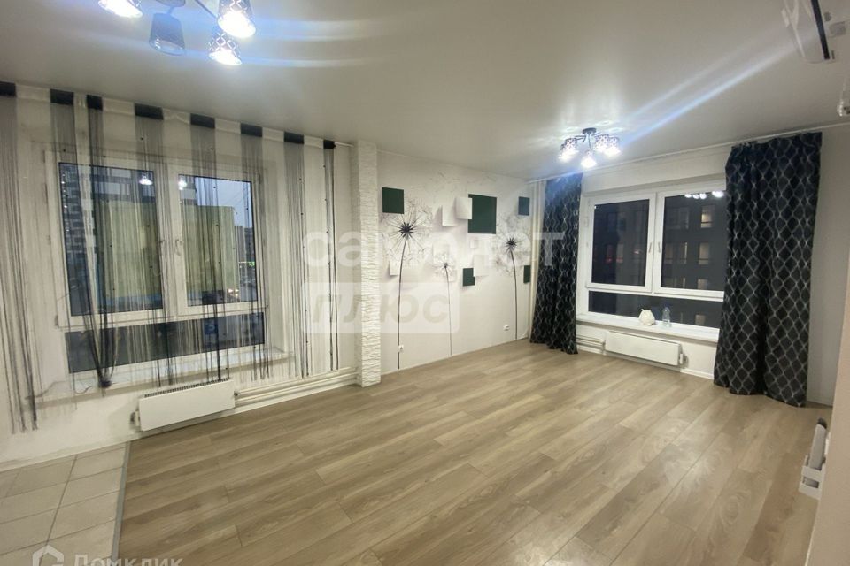 Продаётся 2-комнатная квартира, 61.4 м²