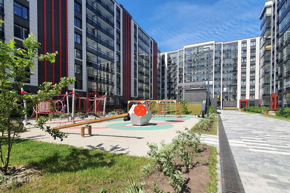 Продаётся 2-комнатная квартира, 64.3 м²