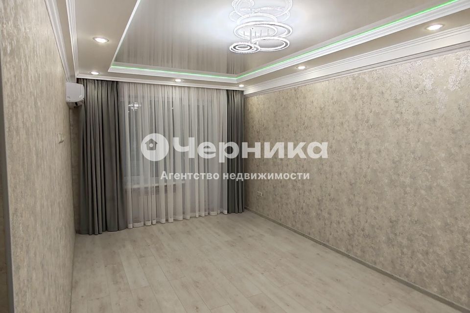 Продаётся 3-комнатная квартира, 60 м²