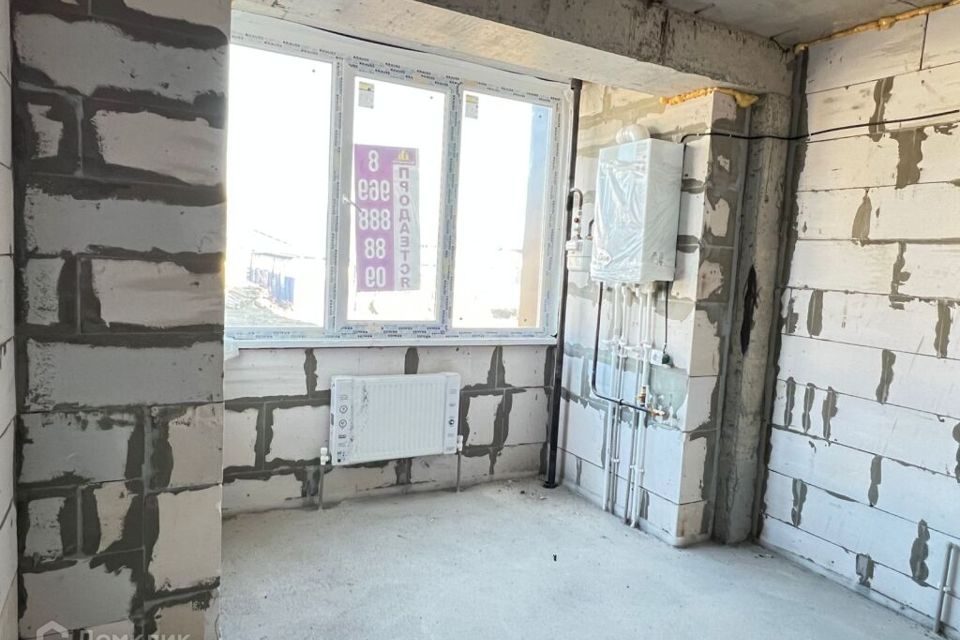 Продаётся 1-комнатная квартира, 38 м²