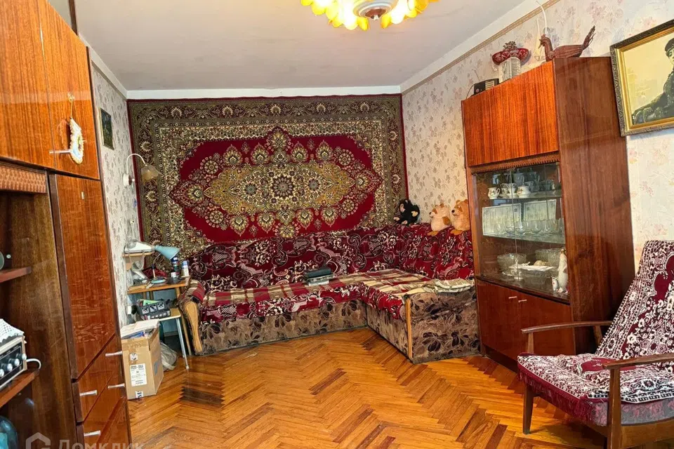 Продаётся 3-комнатная квартира, 56.4 м²