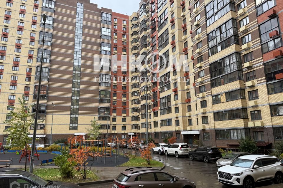 Продаётся 1-комнатная квартира, 27.8 м²