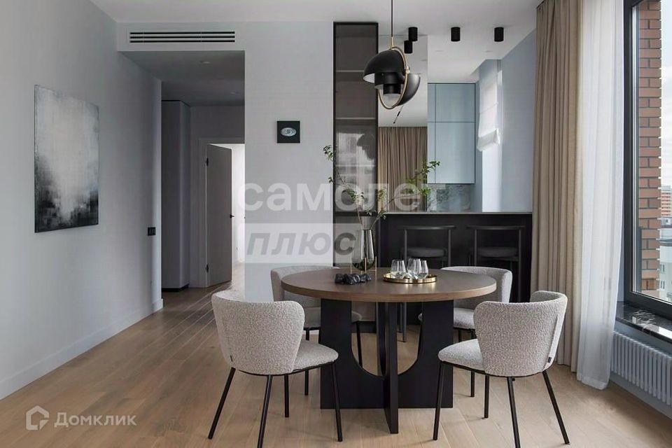 Продаётся 3-комнатная квартира, 97 м²