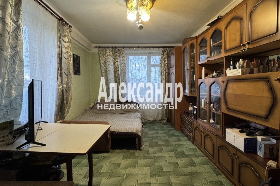 Продаётся 4-комнатная квартира, 73.7 м²