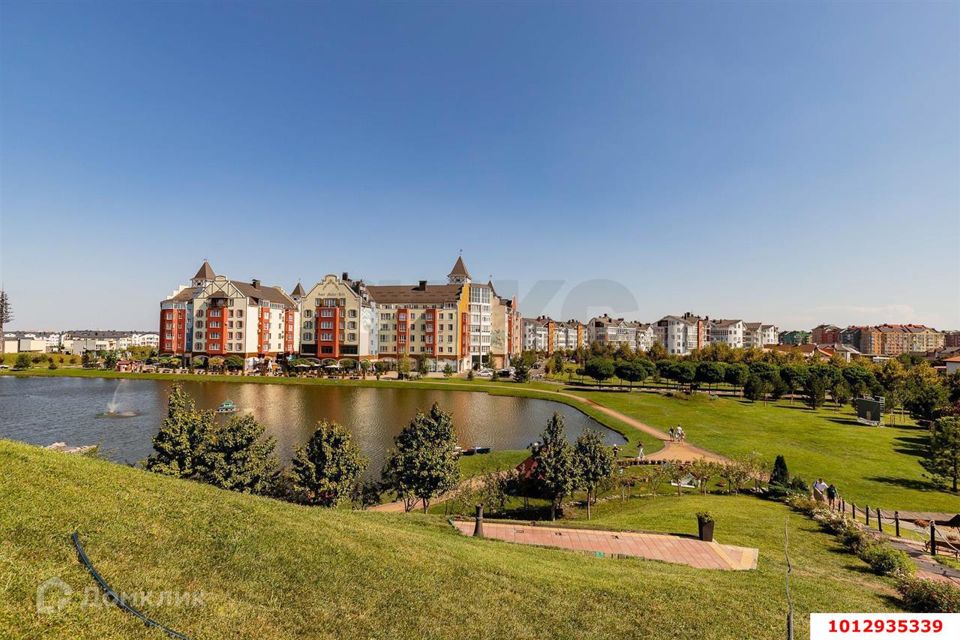 Продаётся 3-комнатная квартира, 75.3 м²