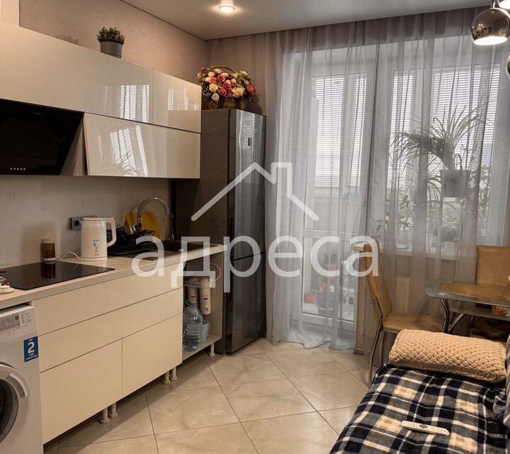 Продаётся 1-комнатная квартира, 37.9 м²