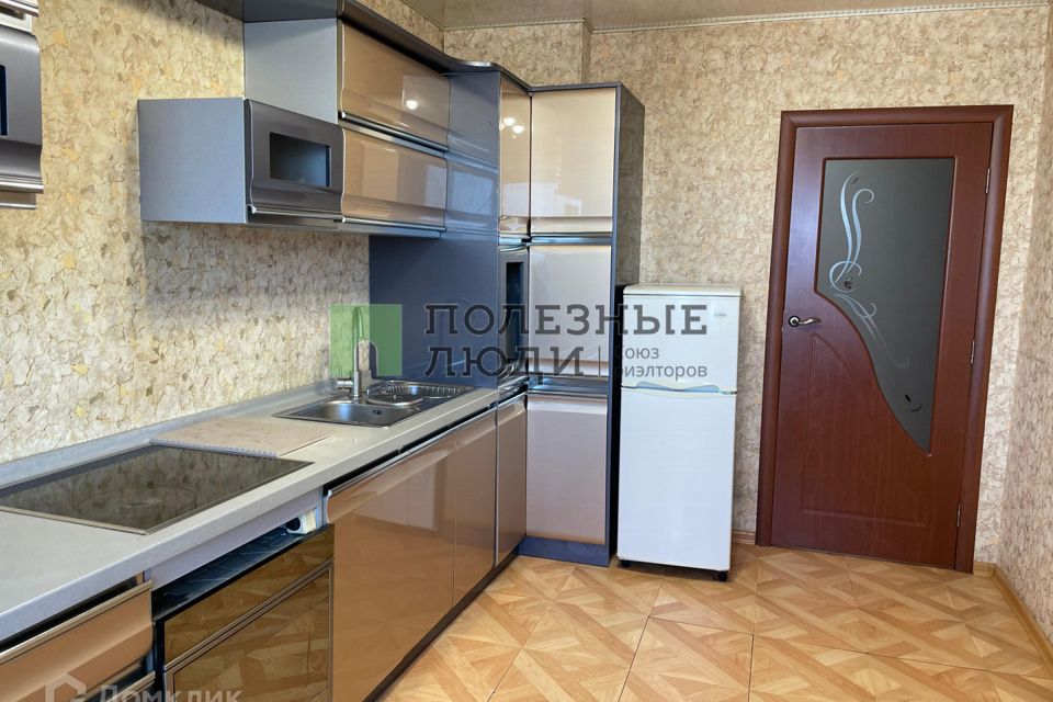 Продаётся 2-комнатная квартира, 64 м²